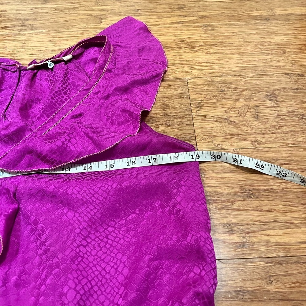 Rebecca Taylor sleeveless v-neck 100% silk flounce blouse w/ waist tie. Size 10 - Picture 9 of 16